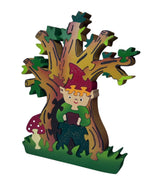Duende en el Árbol